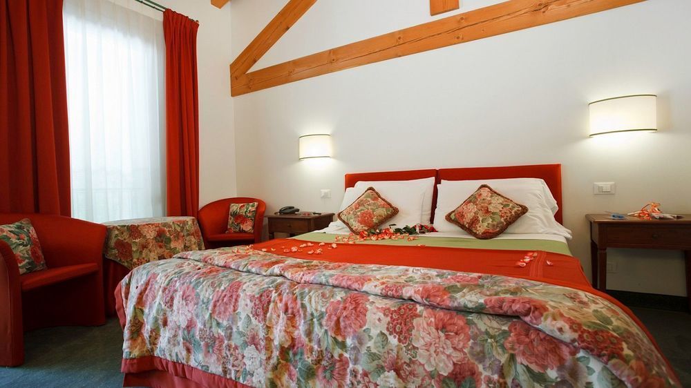 Albergo Al Moretto Castelfranco Veneto Bagian luar foto
