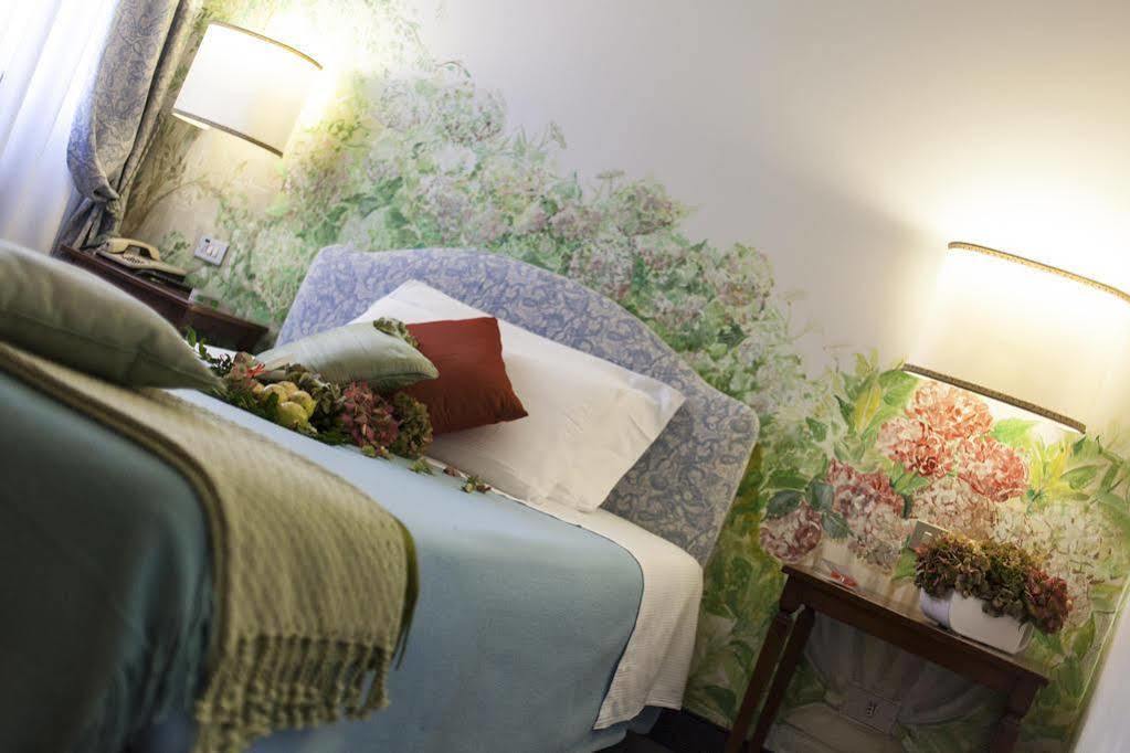 Albergo Al Moretto Castelfranco Veneto Bagian luar foto