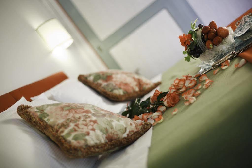 Albergo Al Moretto Castelfranco Veneto Bagian luar foto