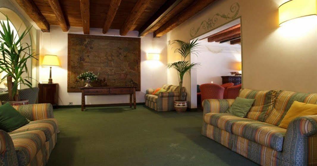 Albergo Al Moretto Castelfranco Veneto Bagian luar foto