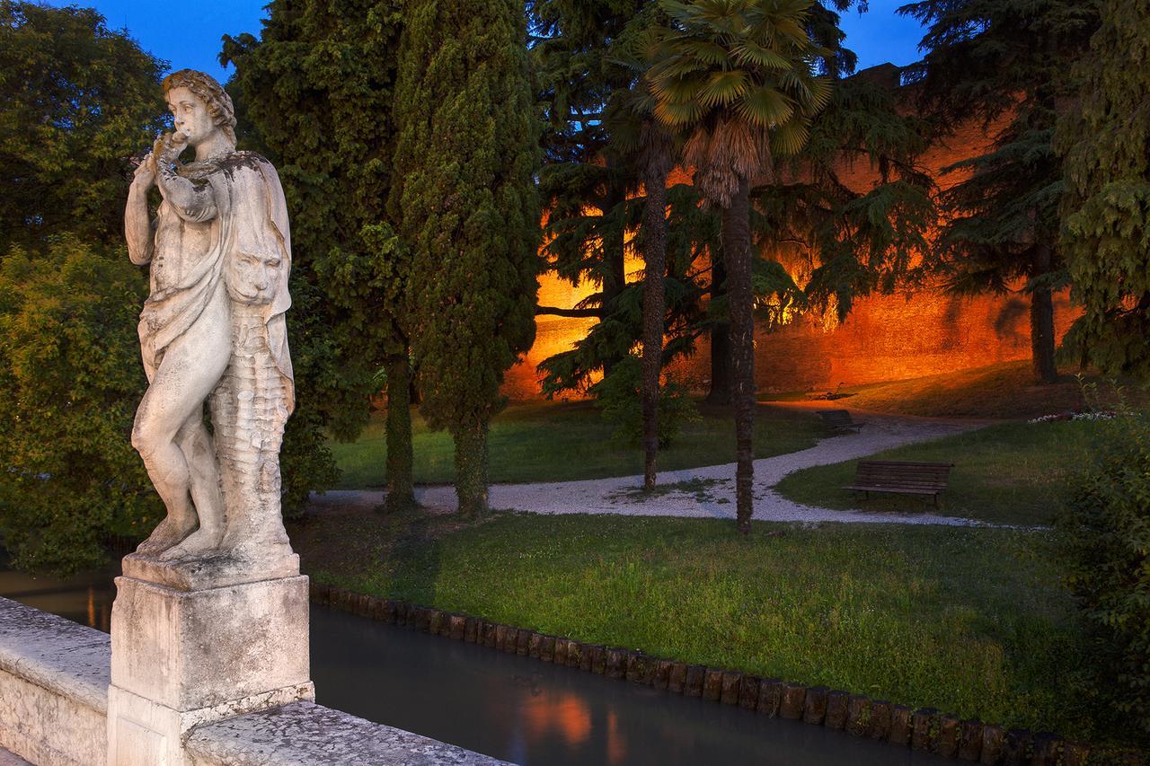 Albergo Al Moretto Castelfranco Veneto Bagian luar foto
