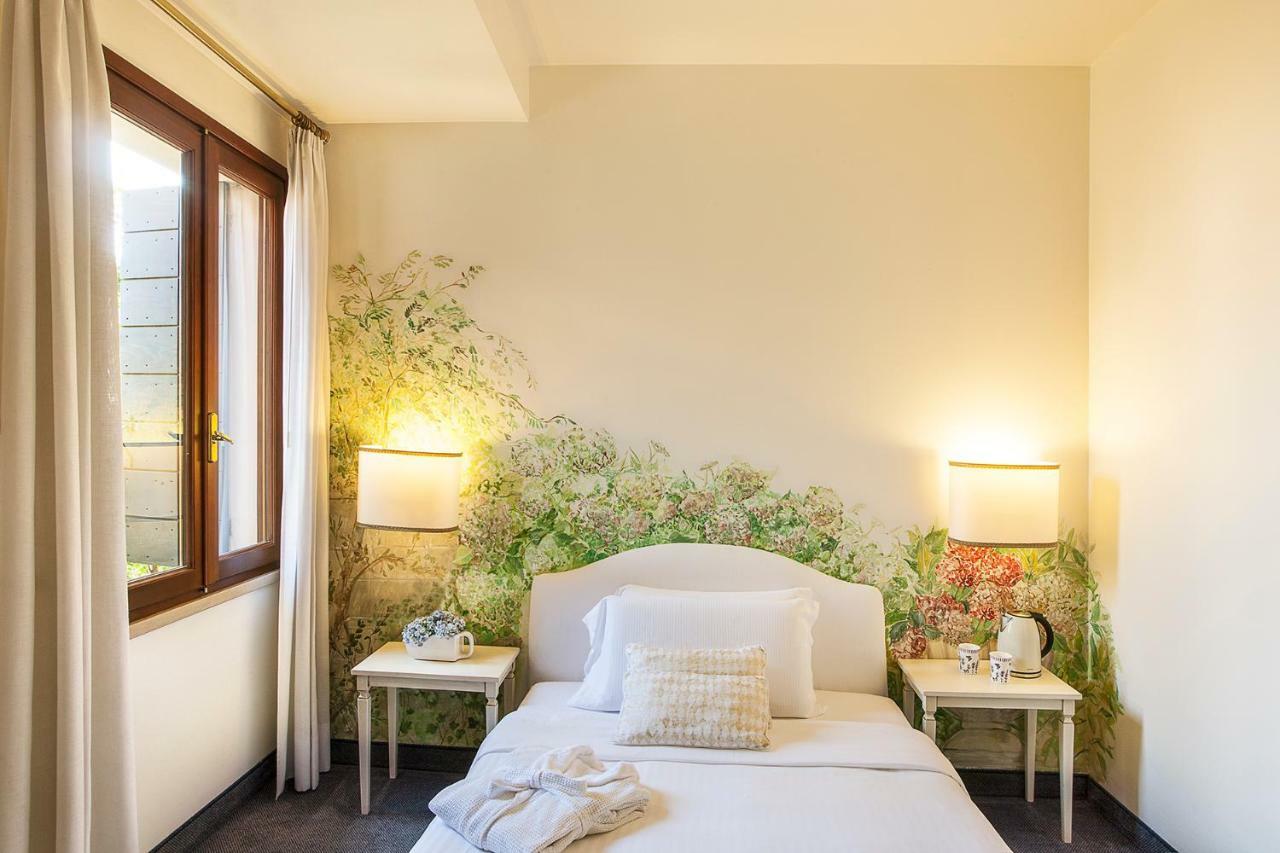 Albergo Al Moretto Castelfranco Veneto Bagian luar foto